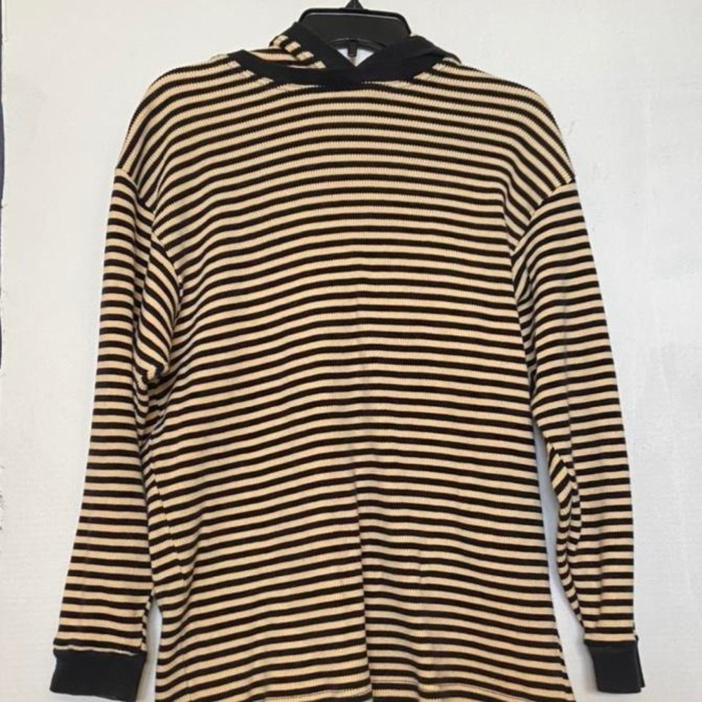 Grunge hooded shirt